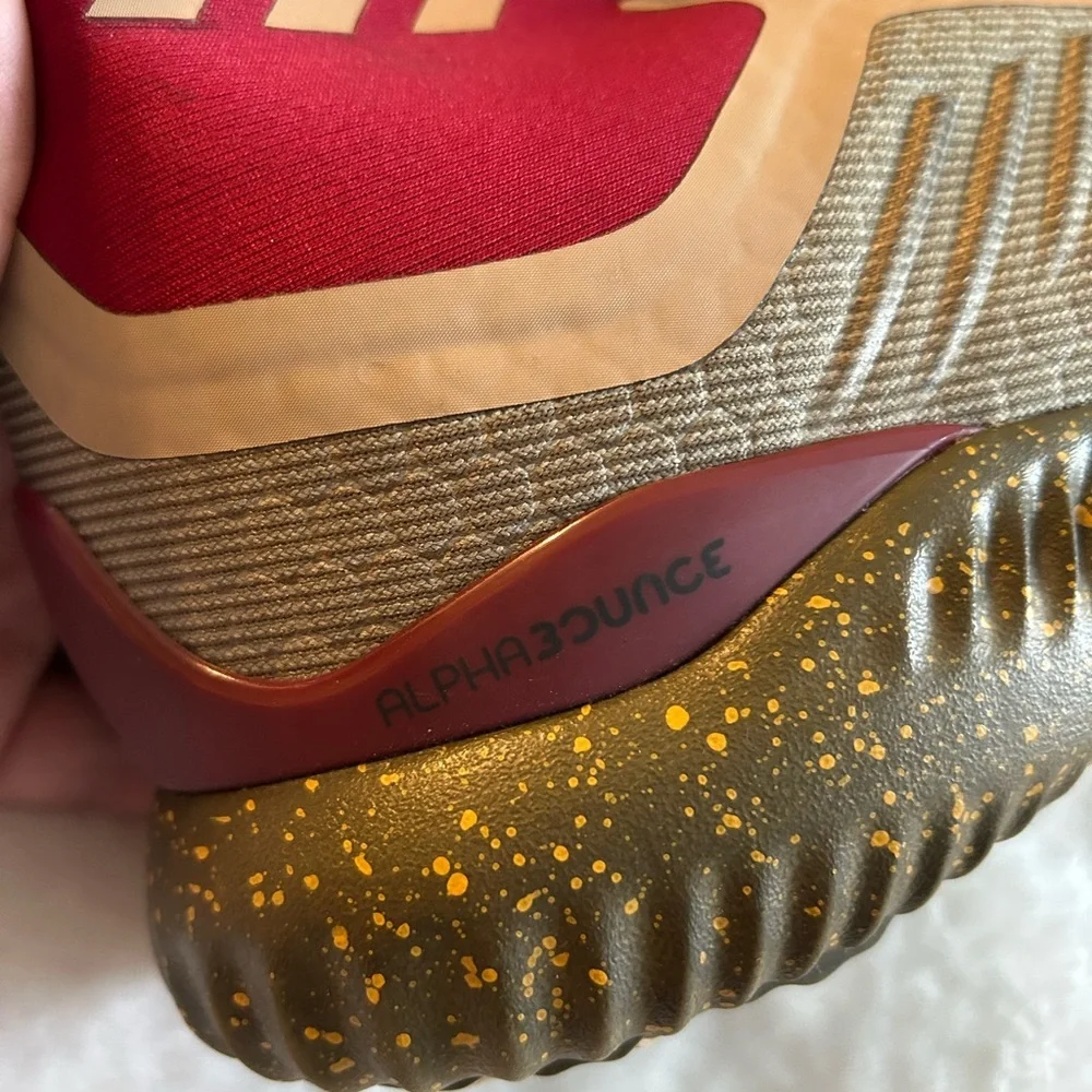 Adidas Alphabounce 5.8 zip Trace Olive Burgundy running shoes size 10 - Picture 6 of 10